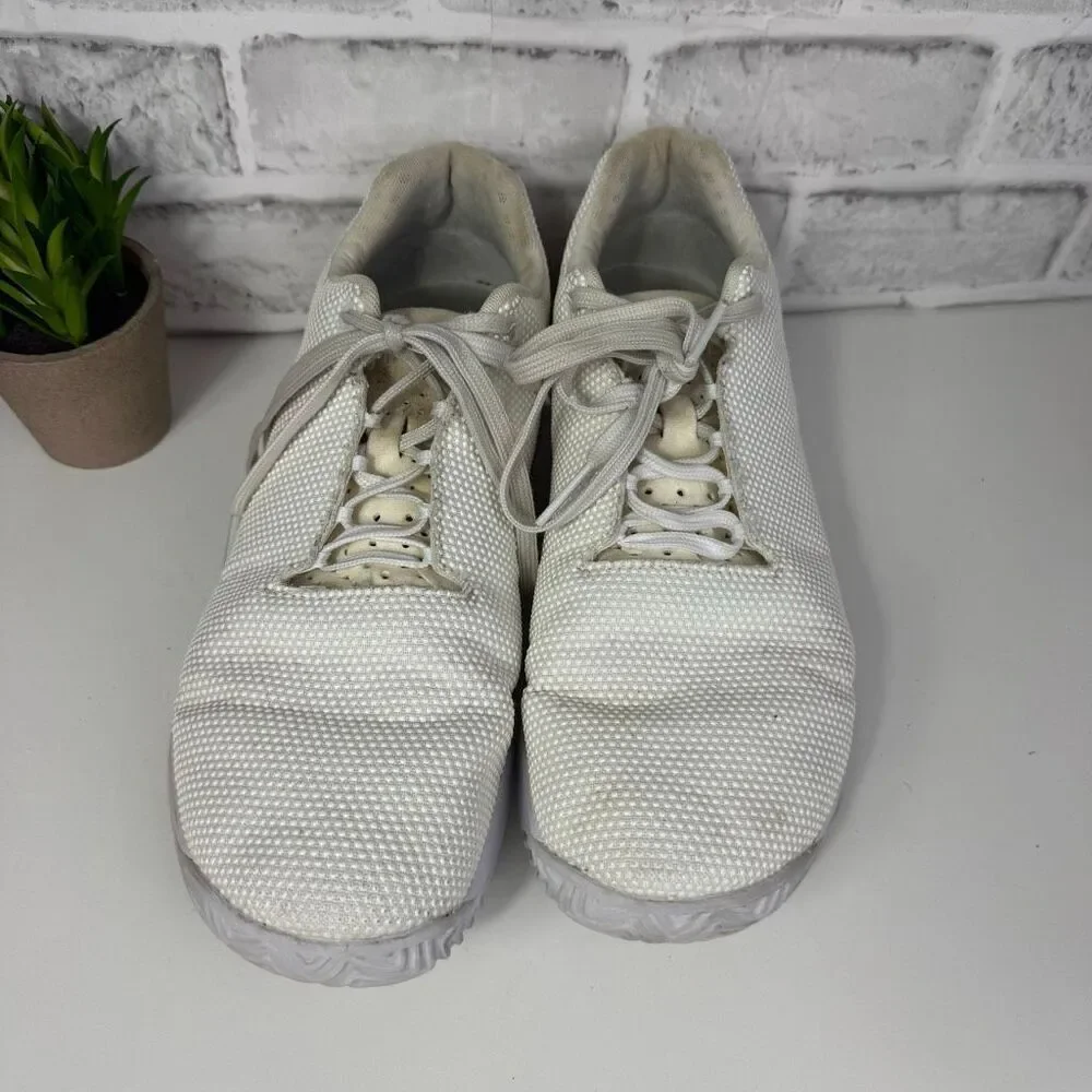 NOBULL Training Sneakers White Size Mens 12 Womens 13.5